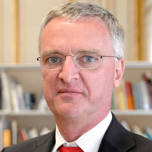 Professor Tim de Zeeuw, Director-General, ESO